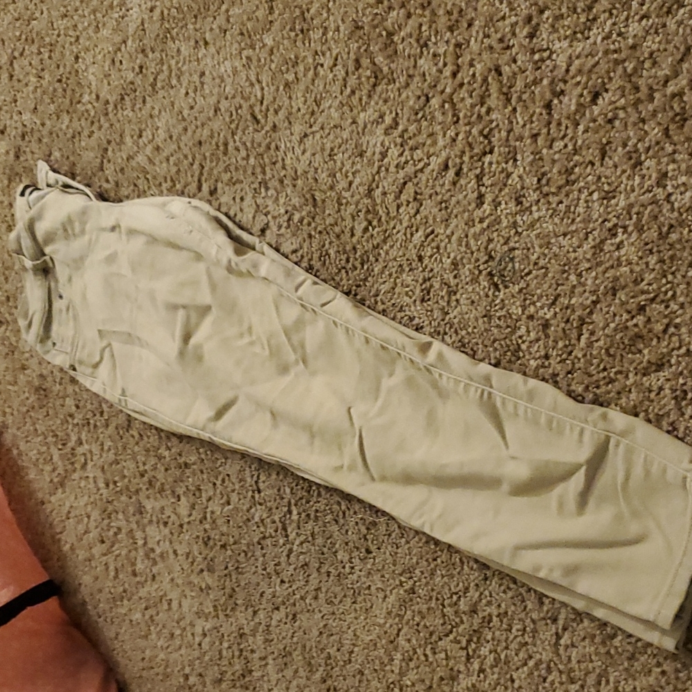 size 10 aeropostale khakis jegging